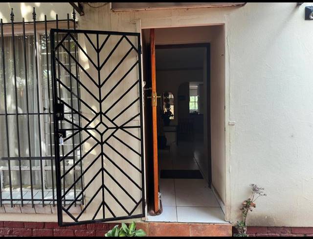 2 BEDROOM HOUSE FOR SALE IN LAUDIUM
